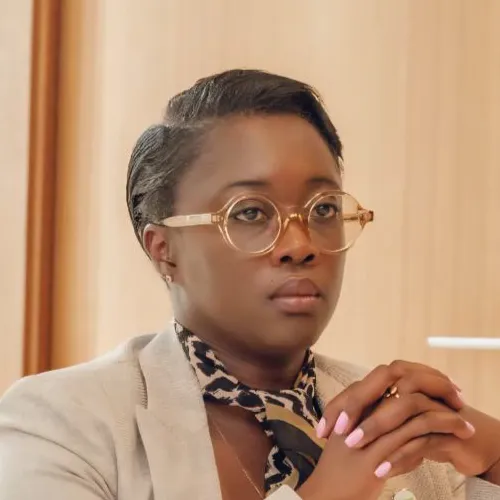Yasmine Tchoua